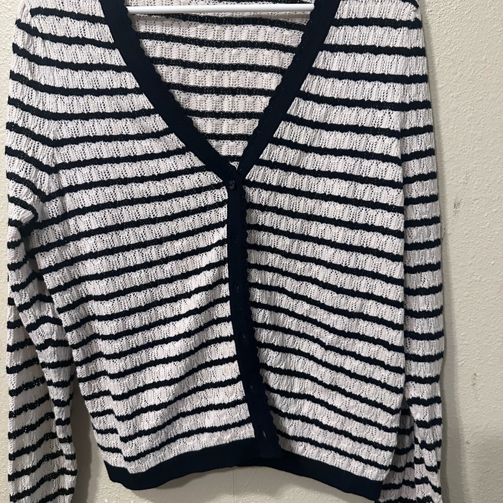 Old Navy Black & White Striped V-Neck Cardigan